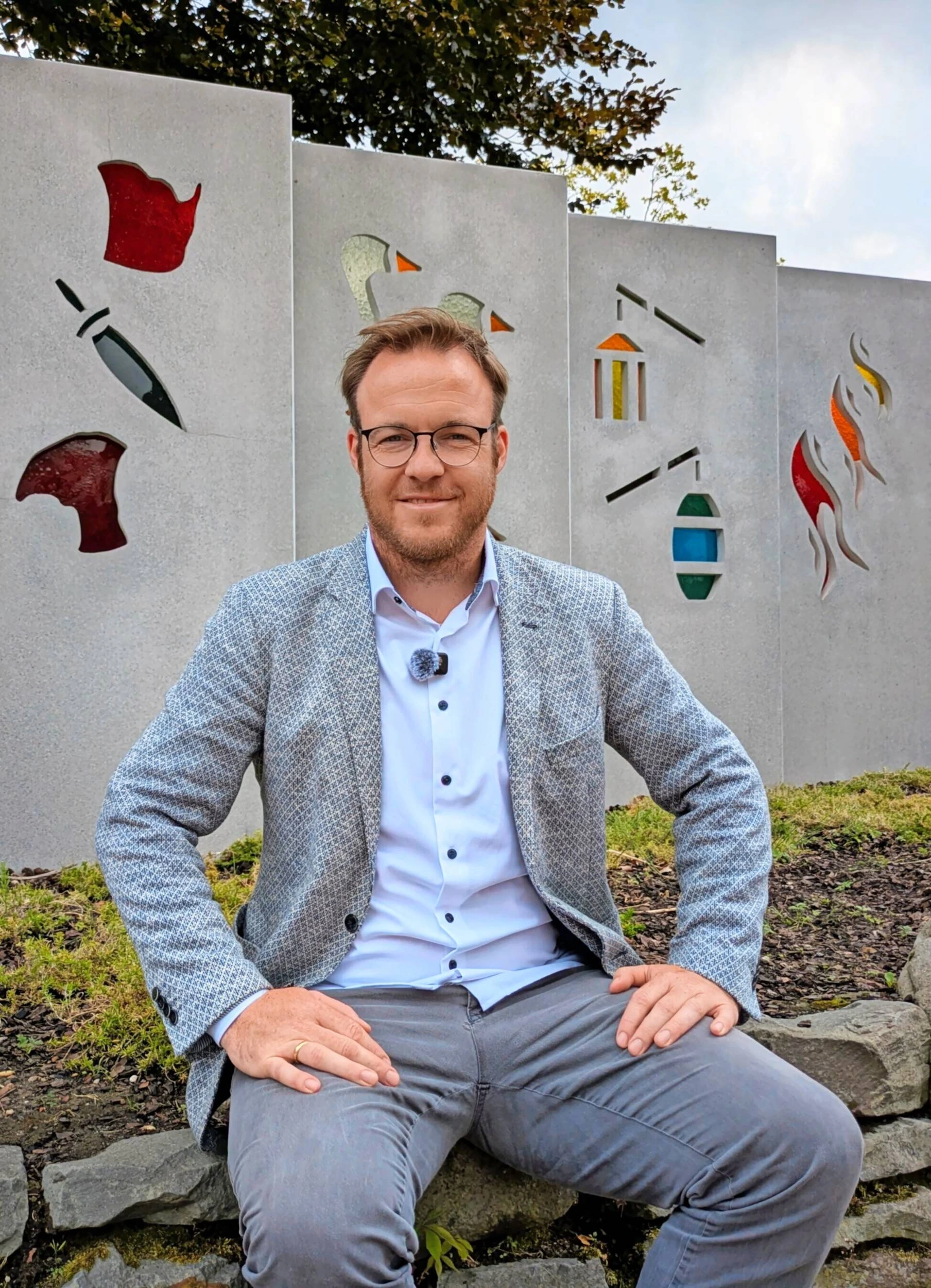 Jonas Schlarb bei einem Vortrag